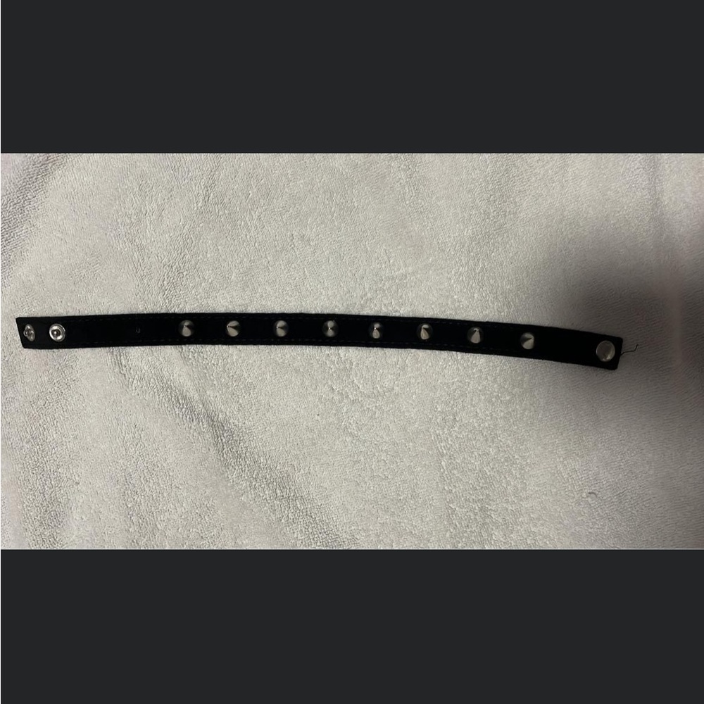 Black velvet choker with spikes